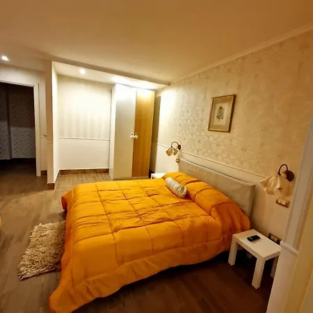 Fuga A Napoli Apartment Exterior foto