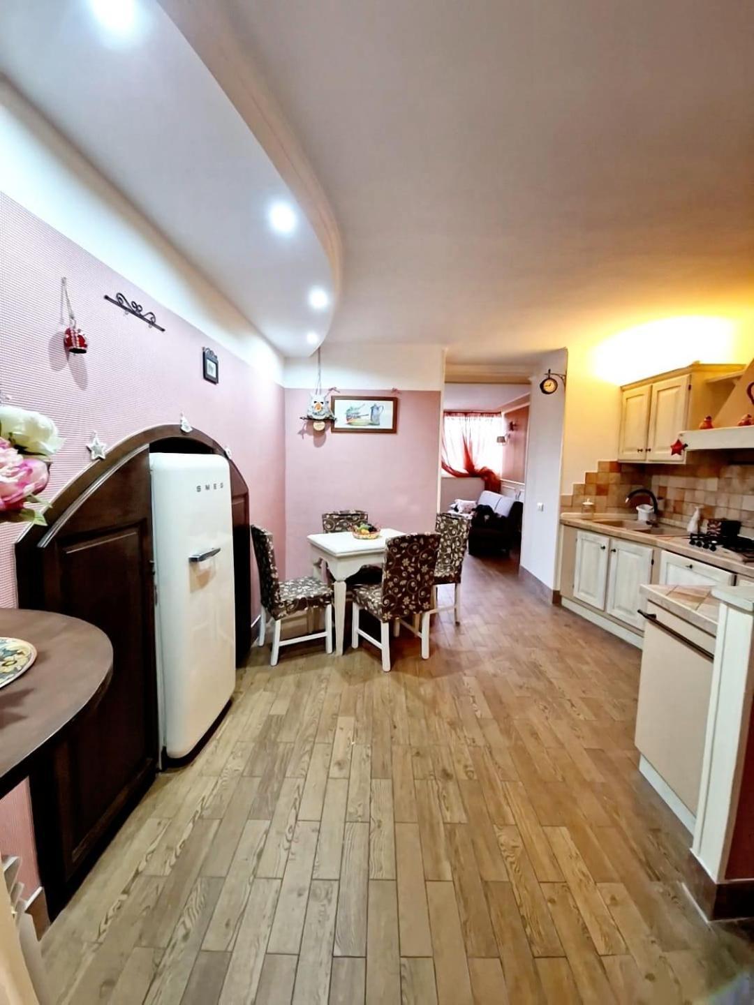 Fuga A Apartamento *